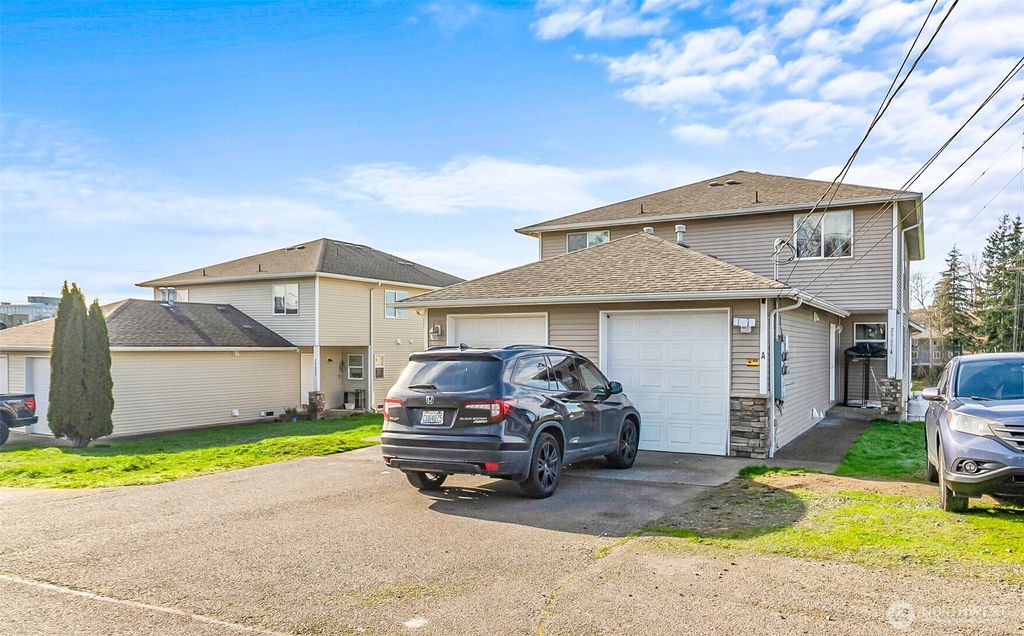 Photo of 2905 11th Street #A, Everett, WA 98201 (MLS # 2477155)