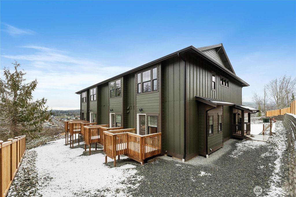 Photo of 116 Orchard Avenue S #D, Eatonville, WA 98328 (MLS # 2505532)