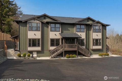 Photo of 116 Orchard Avenue S #D, Eatonville, WA 98328 (MLS # 2505532)