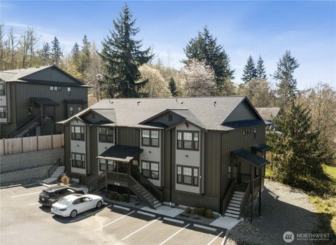 Photo of 116 Orchard Avenue S #D, Eatonville, WA 98328 (MLS # 2505532)