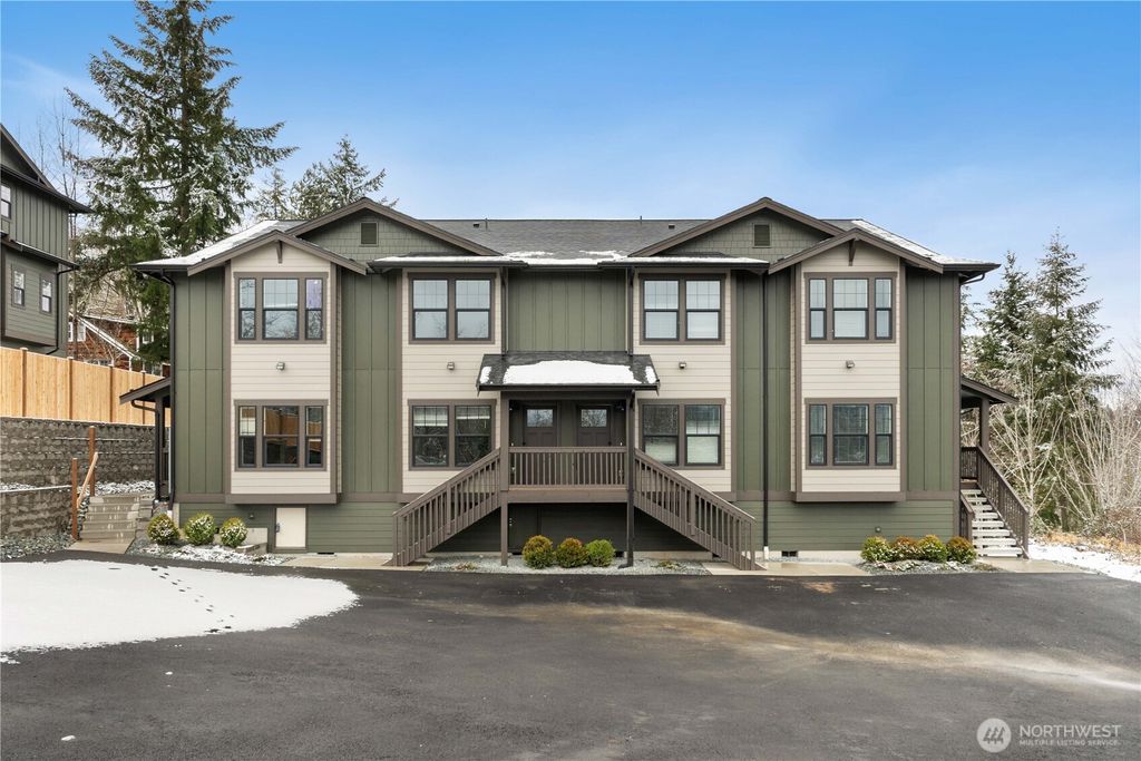 Photo of 116 Orchard Avenue S #D, Eatonville, WA 98328 (MLS # 2505532)