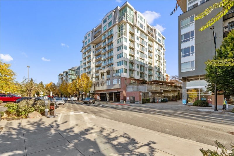 1100 106th Avenue NE 703