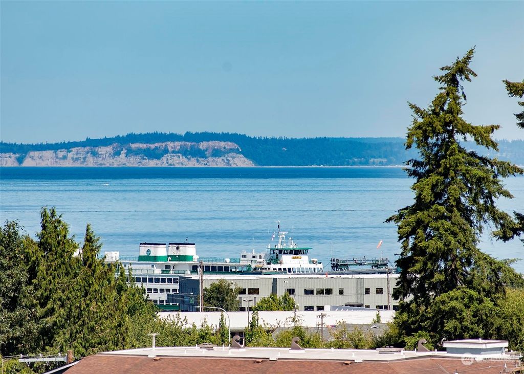 Photo of 900 5th Avenue S #301, Edmonds, WA 98020 (MLS # 2254697)