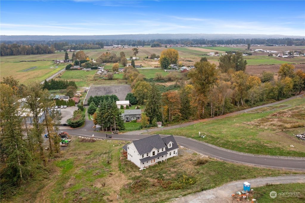 Photo of 11305 73rd Ave NE Ave, Arlington, WA 98223 (MLS # 2177499)