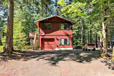 Photo of 321 N Wynoochee Drive, Hoodsport, WA 98548 (MLS # 2413451)