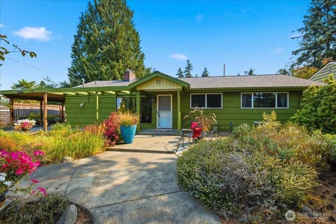 Photo of 2145 N 146th Street, Shoreline, WA 98133 (MLS # 2569585)
