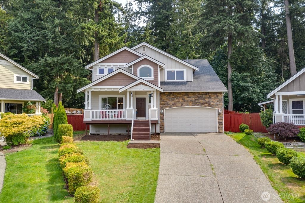 Photo of 7610 50th Place NE, Marysville, WA 98270 (MLS # 2424234)