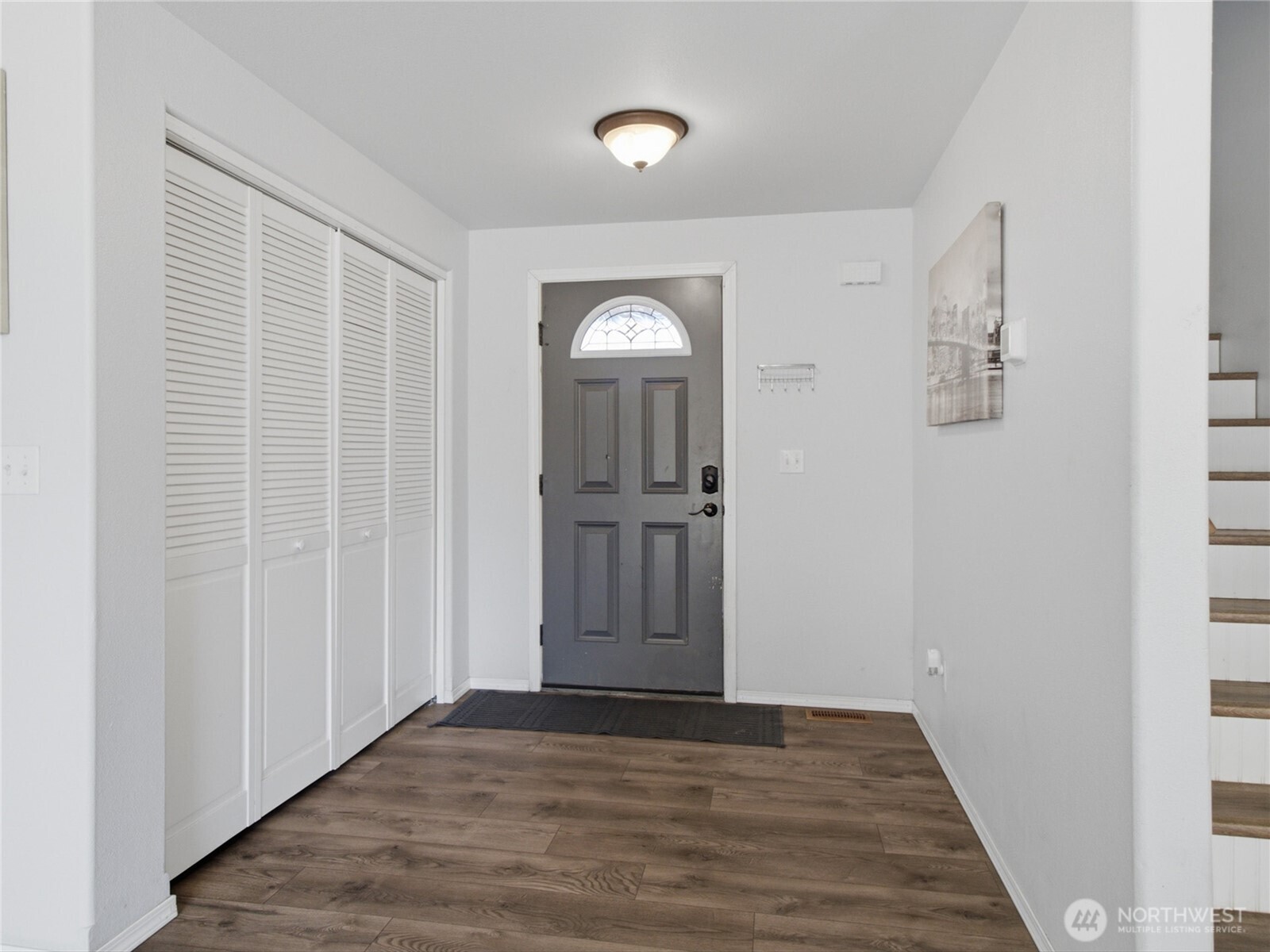 19714 Aspenwood Court SW