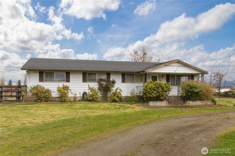 Photo of 21928 SE 436th Street, Enumclaw, WA 98022 (MLS # 2521066)