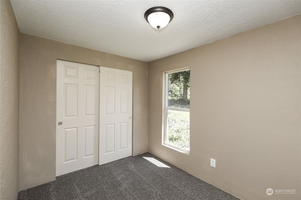 listing image 9363093857817964487