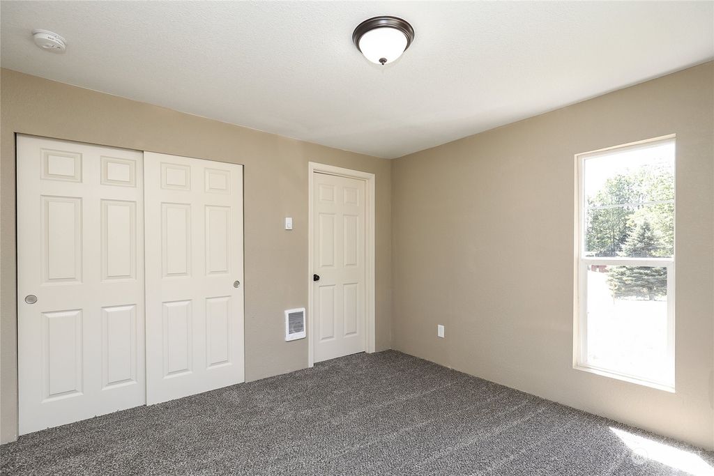 listing image 9368324096151041169