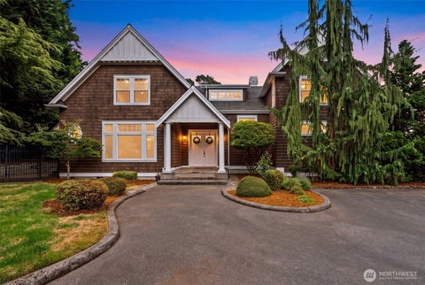 Photo of 11621 Gravelly Lake Drive SW, Lakewood, WA 98499 (MLS # 2578760)