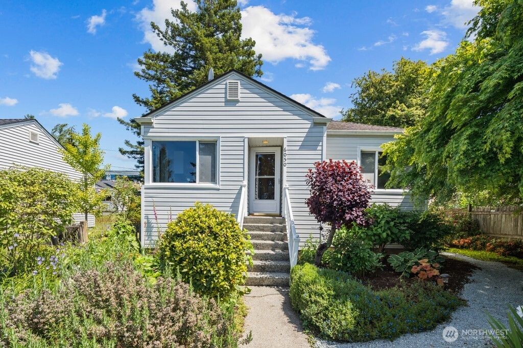 Photo of 6050 36th Avenue SW, Seattle, WA 98126 (MLS # 2378969)