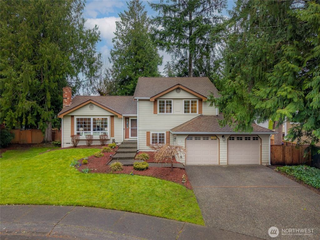 Photo of 13708 175th Court NE, Redmond, WA 98052 (MLS # 2489151)