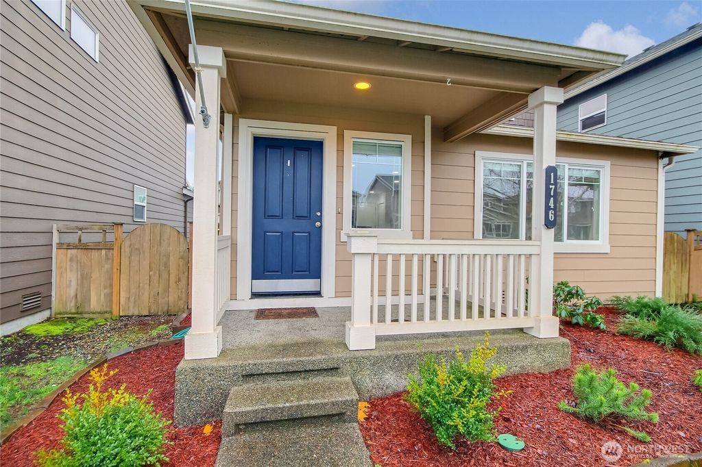 Photo of 1746 180th Court E, Spanaway, WA 98387 (MLS # 2458039)