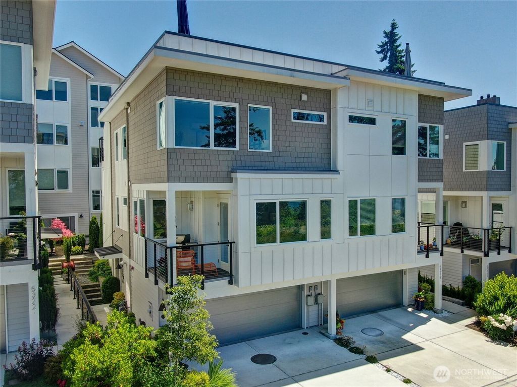 Photo of 5324 80th Place SW, Mukilteo, WA 98275 (MLS # 2391532)