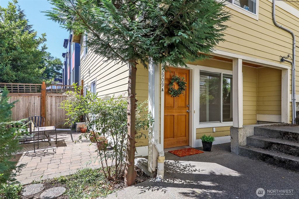 Photo of 5909 40th Avenue SW #A, Seattle, WA 98136 (MLS # 2435028)