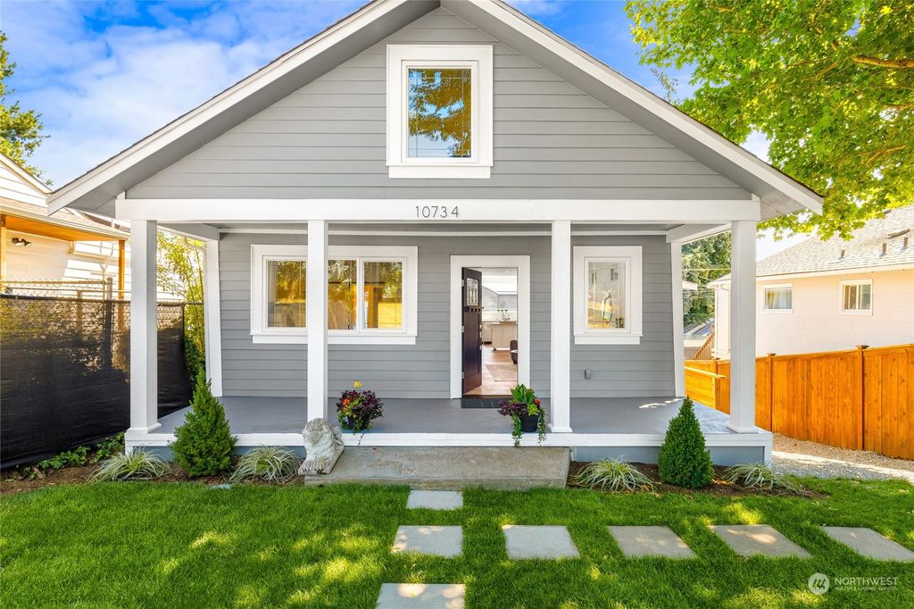 Photo of 10734 Fremont Avenue N #A, Seattle, WA 98133 (MLS # 2142596)