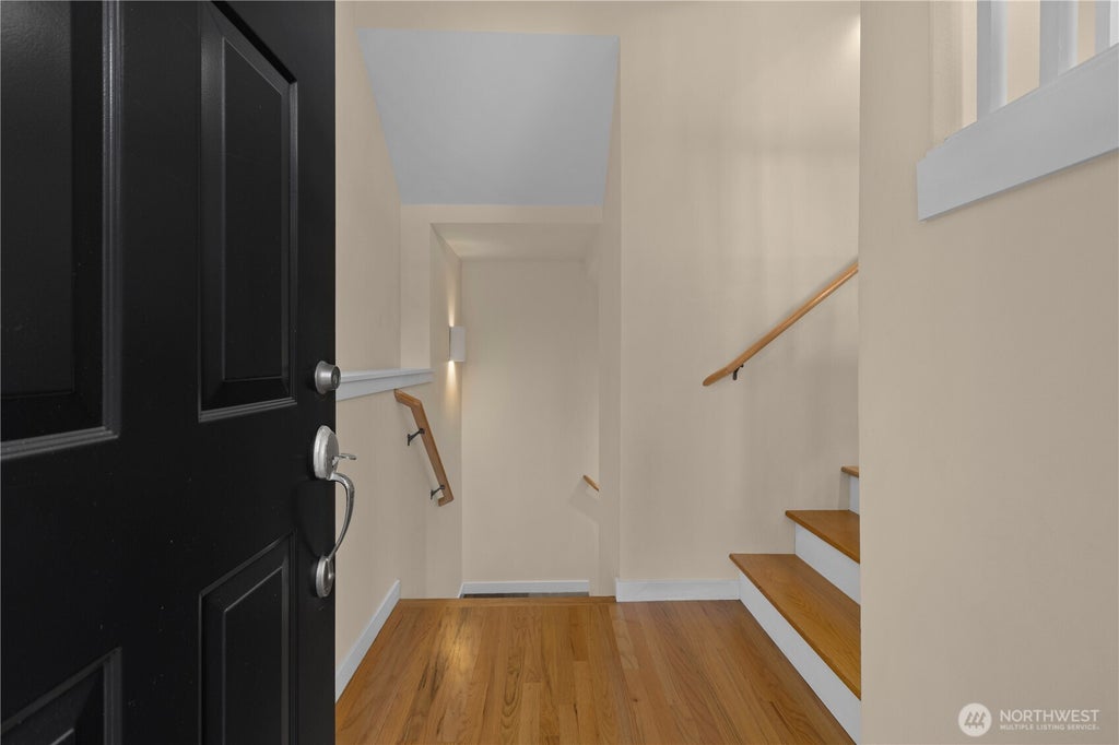 Photo of 15501 133rd Place NE #10A, Woodinville, WA 98072 (MLS # 2579602)