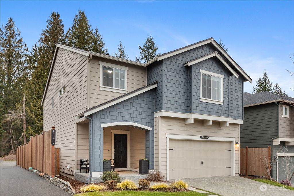 Photo of 10009 13th Street SE, Lake Stevens, WA 98258 (MLS # 2197380)