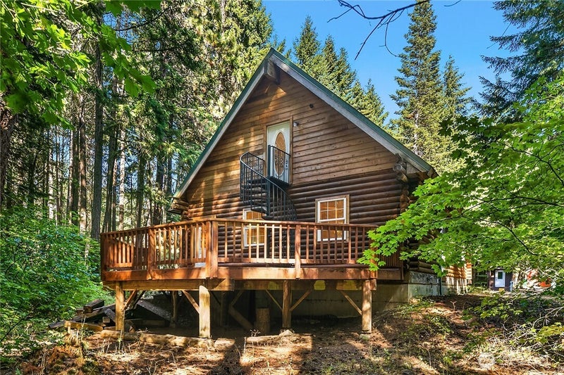 551 Pioneer Trail