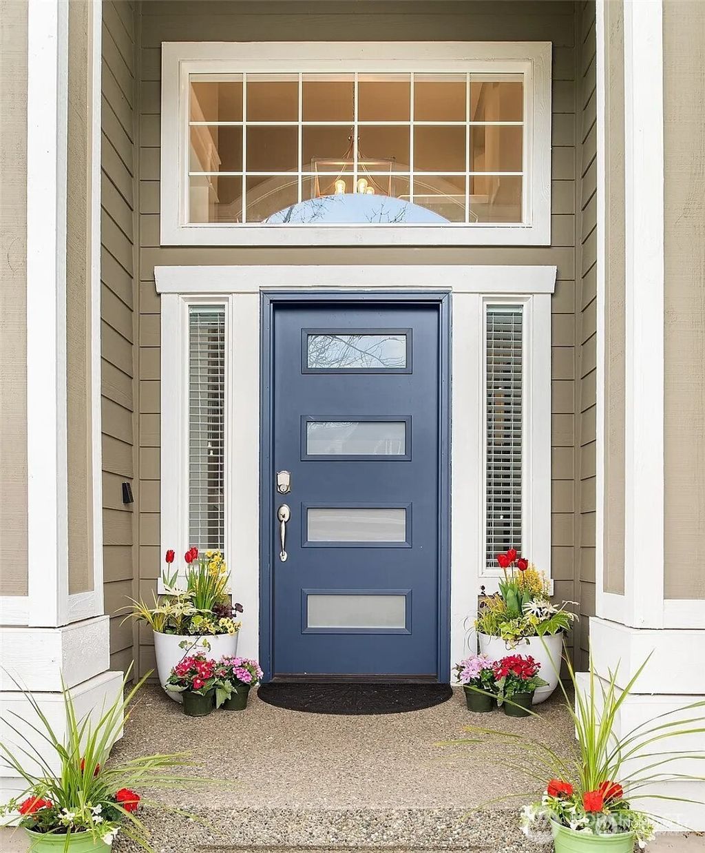 Photo of 1013 233rd Place NE, Sammamish, WA 98074 (MLS # 2496306)