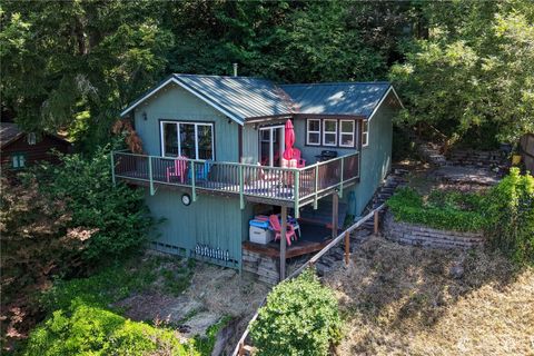 Photo of 39420 Ski Park Road E, Eatonville, WA 98328 (MLS # 2527714)