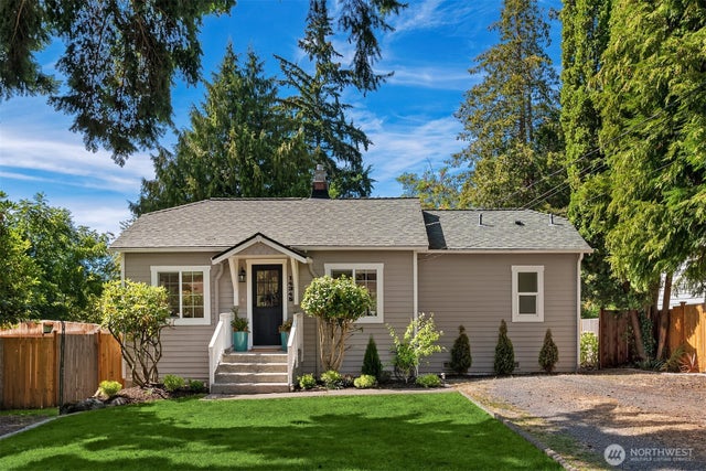 14345 36th Avenue NE, Seattle