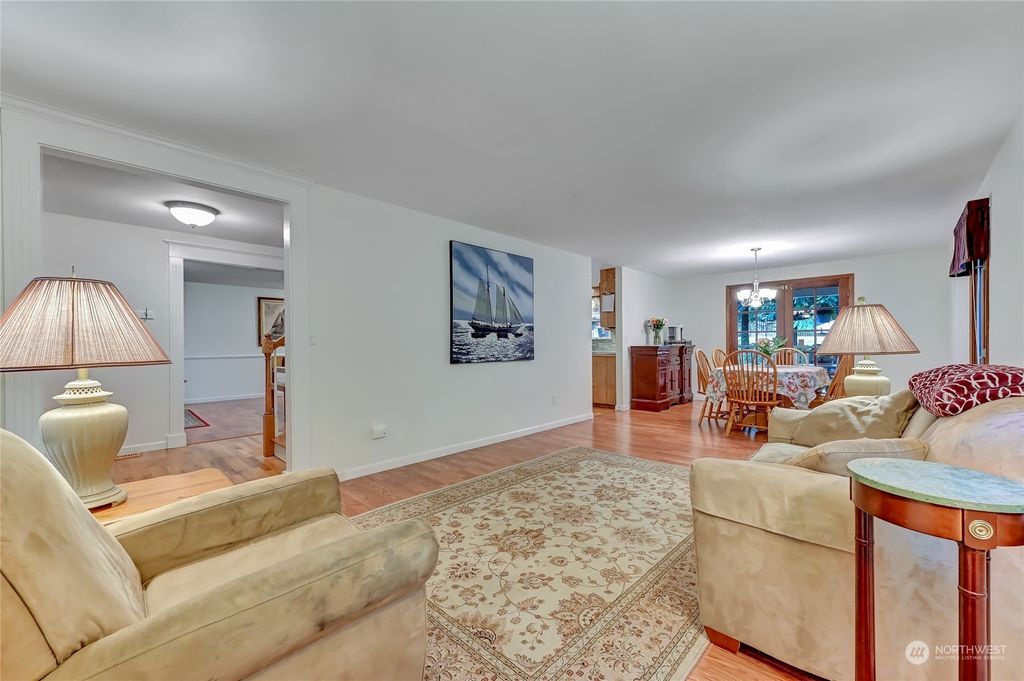 Photo of 22805 NE 47th Street, Redmond, WA 98053 (MLS # 2149401)