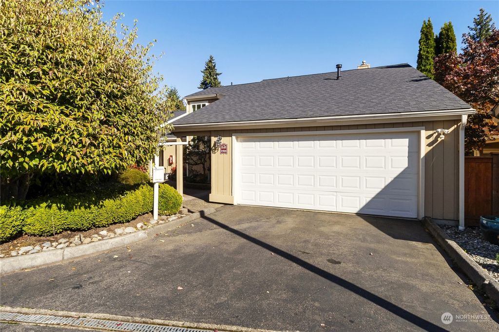 Photo of 31824 32nd Place SW #62D, Federal Way, WA 98023 (MLS # 2167604)