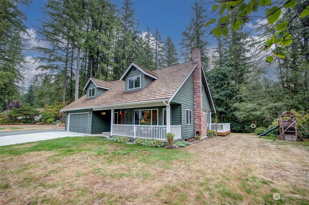 Photo of 13015 183rd Avenue SE, Snohomish, WA 98290 (MLS # 2158655)