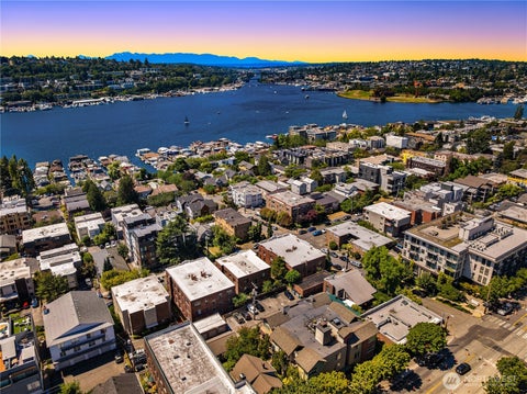 Photo of 2035 Eastlake Avenue E #301, Seattle, WA 98102 (MLS # 2531179)