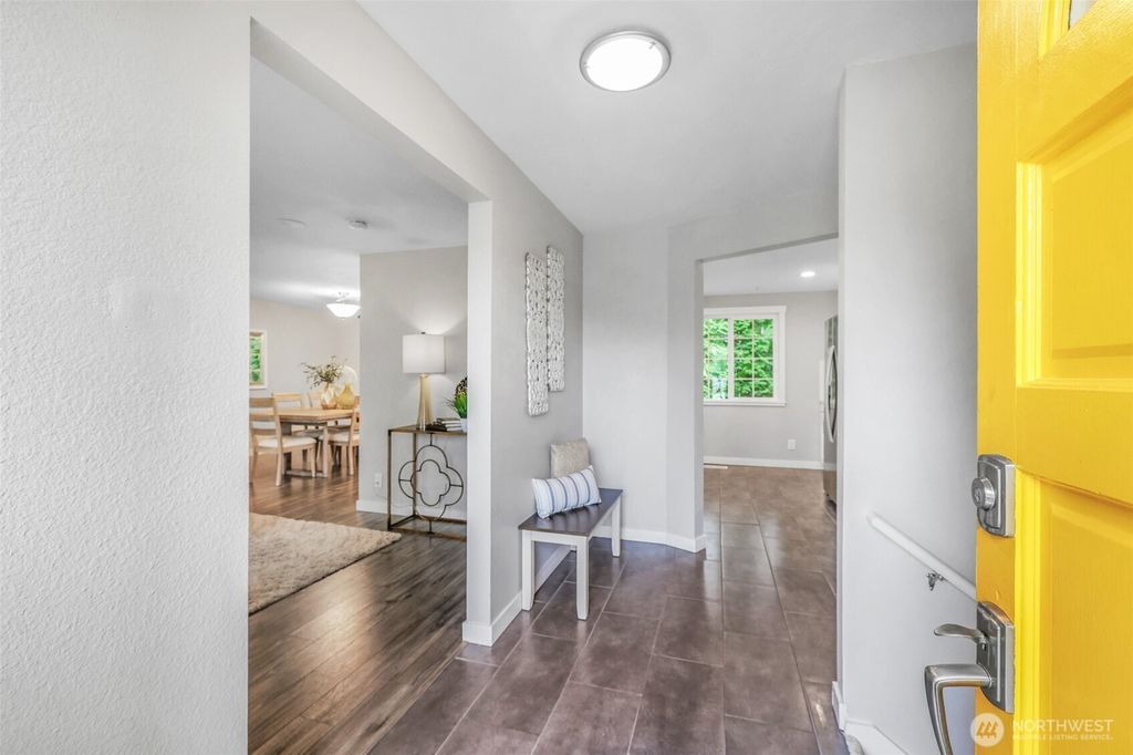 Photo of 12425 NE 146th Place, Woodinville, WA 98072 (MLS # 2439802)