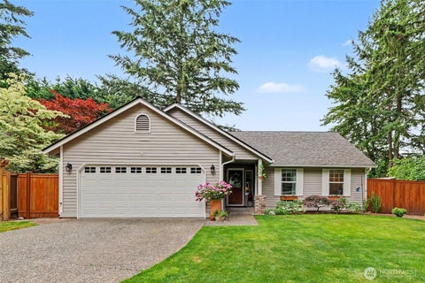 Photo of 104 Bremerton Place NE, Renton, WA 98059 (MLS # 2550817)