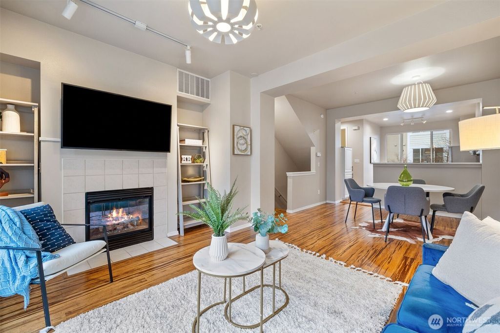 Photo of 11895 NE 163rd Place #20-3, Bothell, WA 98011 (MLS # 2472014)