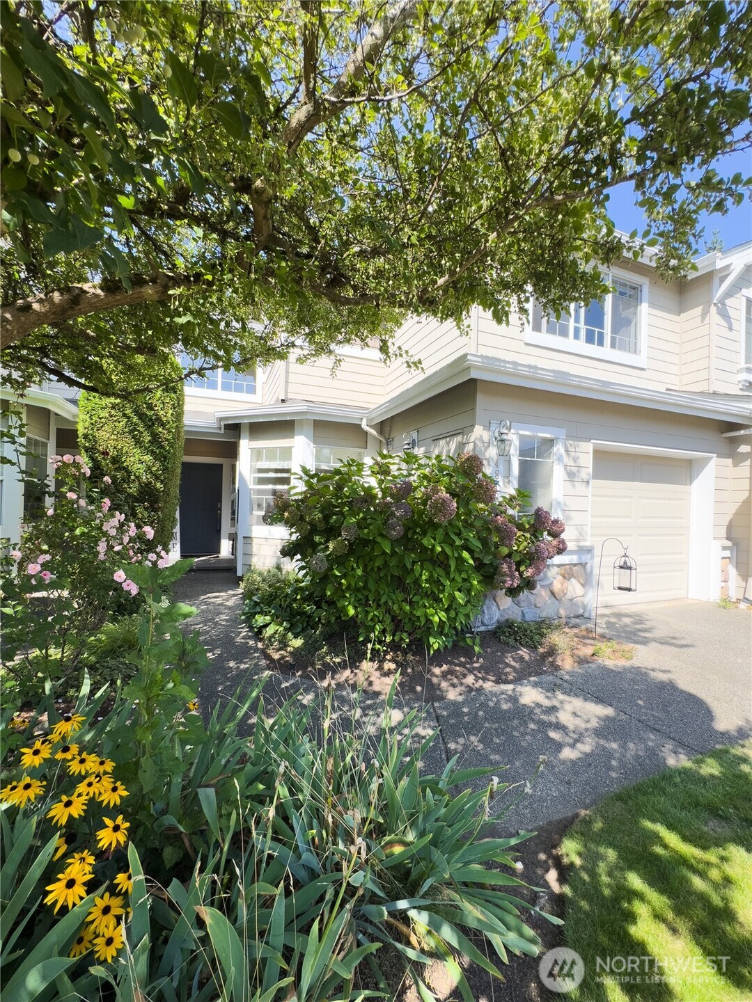 4818 NE 5th Court