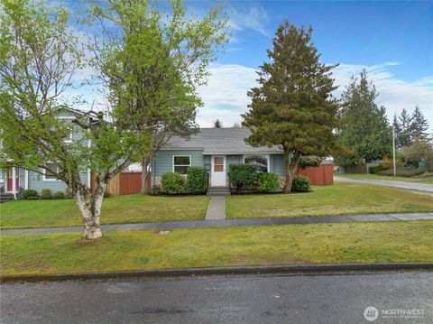 Photo of 4922 N 19th Street, Tacoma, WA 98406 (MLS # 2500477)
