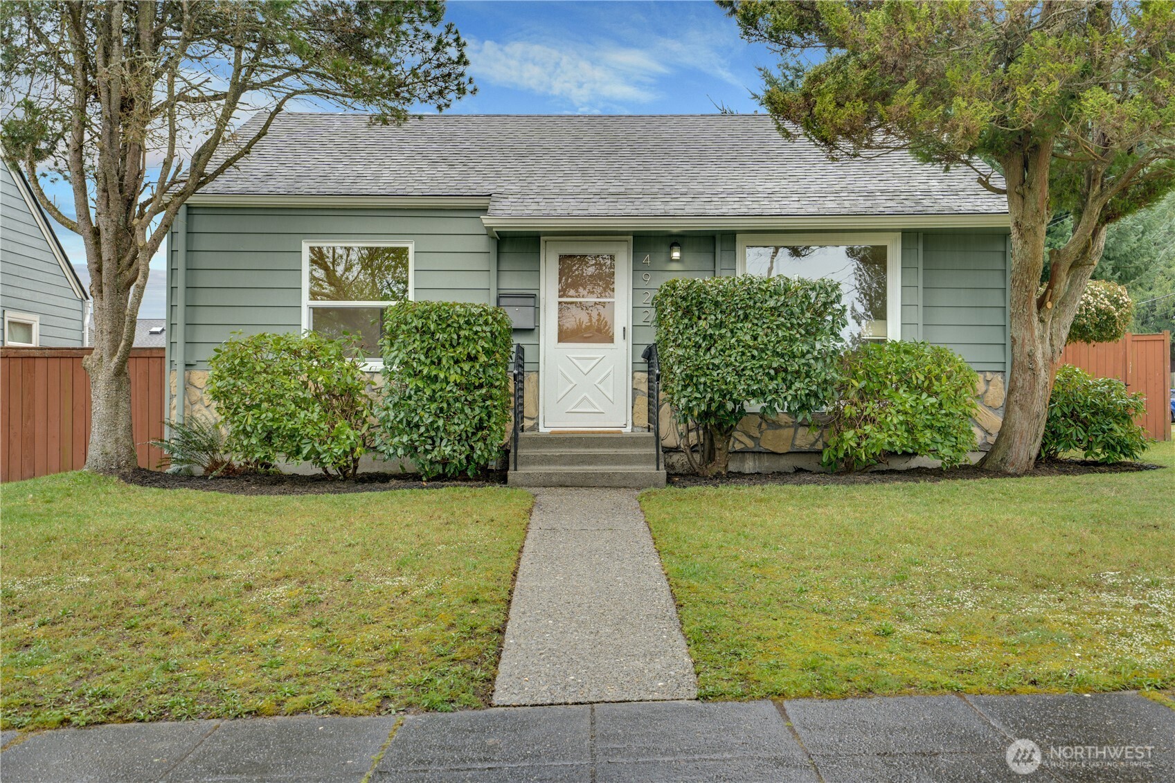 4922 N 19th Street