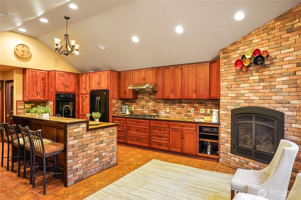 Photo of 3743 S 188th, SeaTac, WA 98188 (MLS # 2348266)