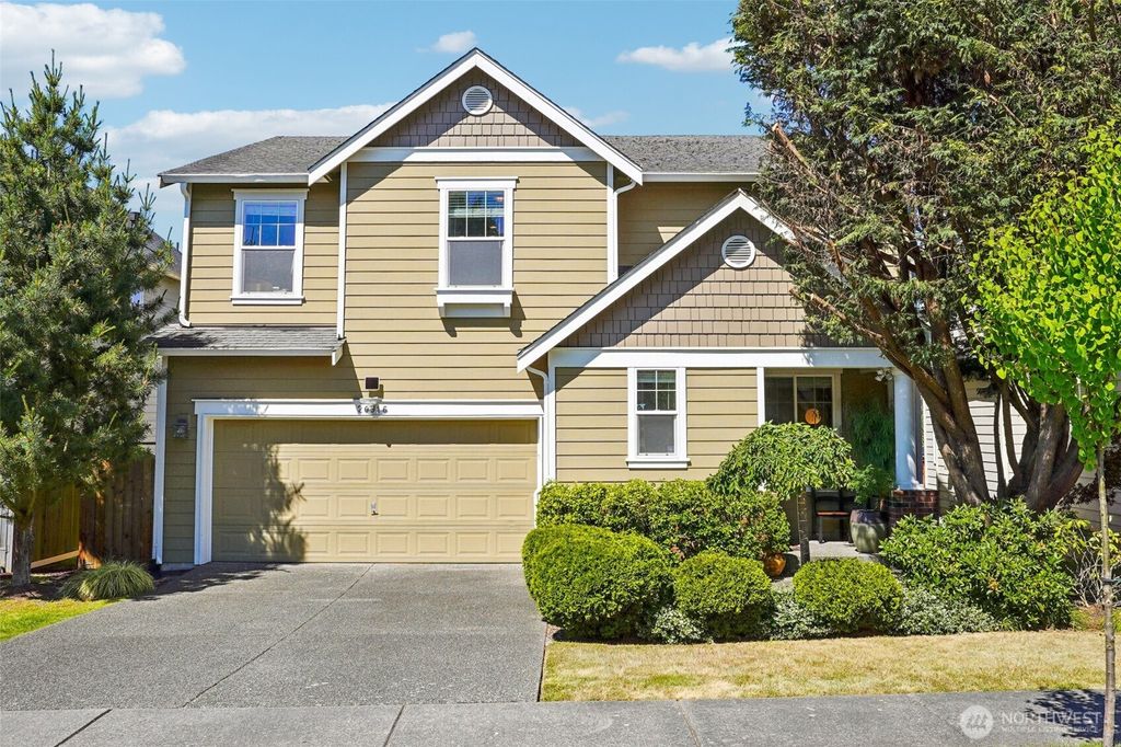 Photo of 20916 13th Avenue W, Lynnwood, WA 98036 (MLS # 2487042)
