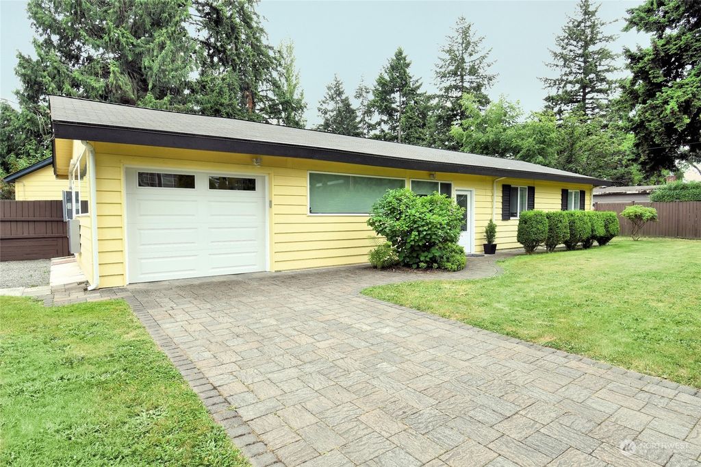 Photo of 16227 NE 3rd Place, Bellevue, WA 98008 (MLS # 2128374)