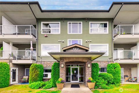 Photo of 512 Darby Drive, Bellingham, WA 98226 (MLS # 2541944)