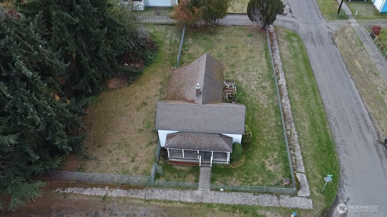 1431 Oxford Avenue