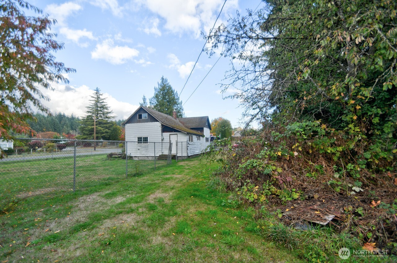 1431 Oxford Avenue
