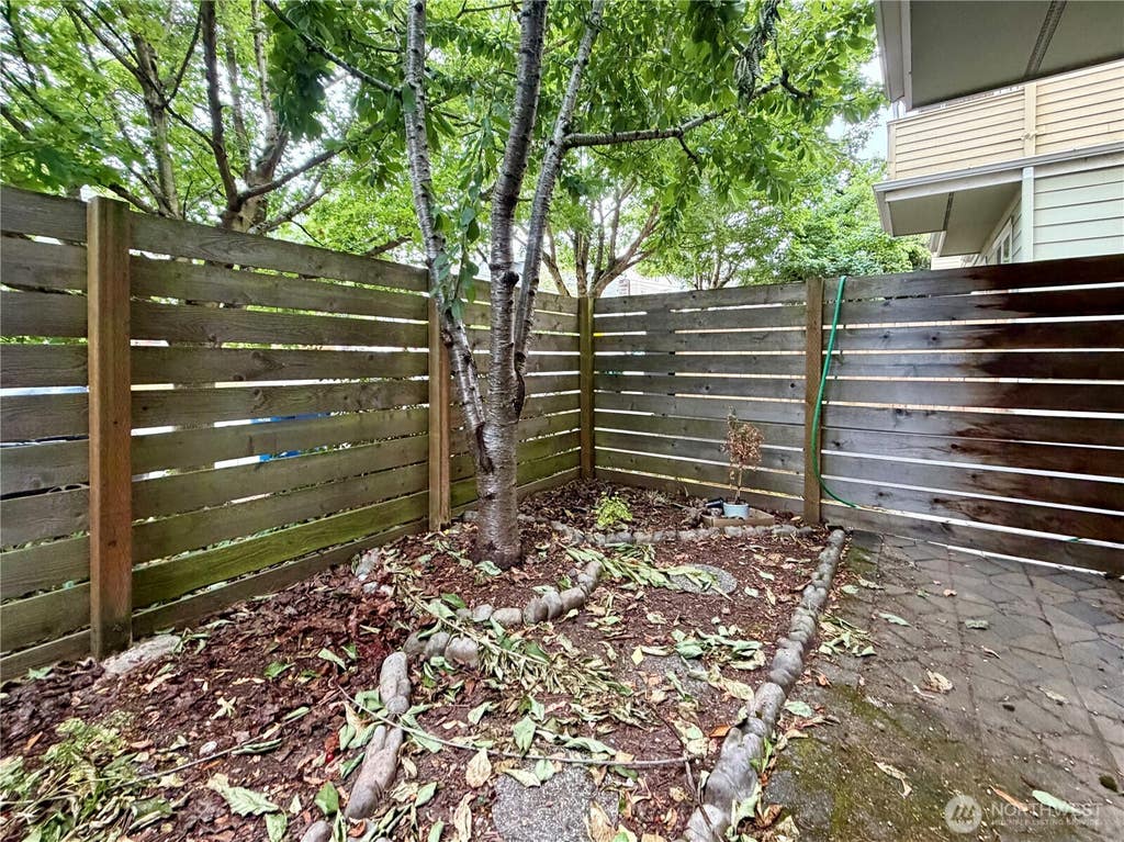 Photo of 9216 Stone Ave N AVE #B, Seattle, WA 98103 (MLS # 2547911)