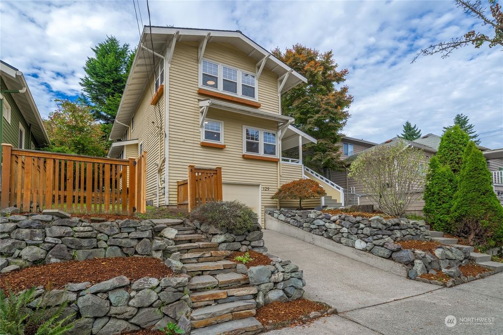 Photo of 129 Martin Luther King Jr Wy E Way, Seattle, WA 98112 (MLS # 2218415)