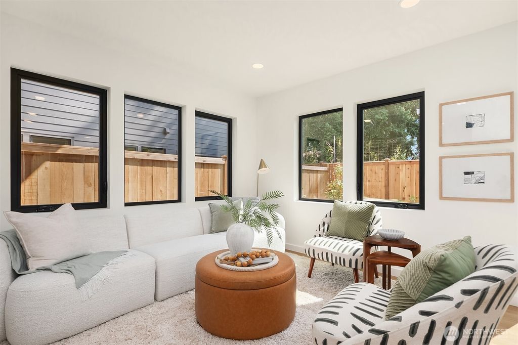 Photo of 12717 Dayton Avenue N, Seattle, WA 98133 (MLS # 2425787)