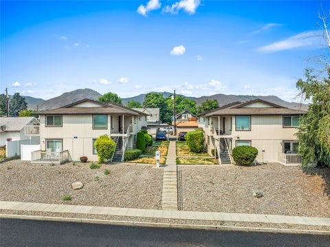 Photo of 120 N Miller Street, Wenatchee, WA 98801 (MLS # 2598658)