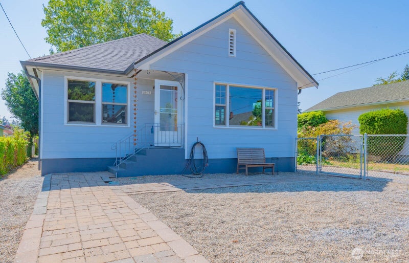 2007 9th Street