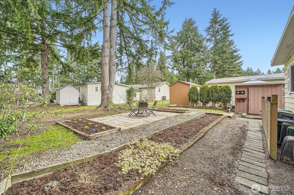 Photo of 18425 NE 95th Street #85, Redmond, WA 98052 (MLS # 2365863)